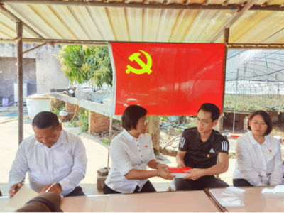 春風(fēng)送暖意，入企暖民心——臨滄市農(nóng)業(yè)技術(shù)推廣站黨支部開展主題黨日活動紀(jì)實(shí)